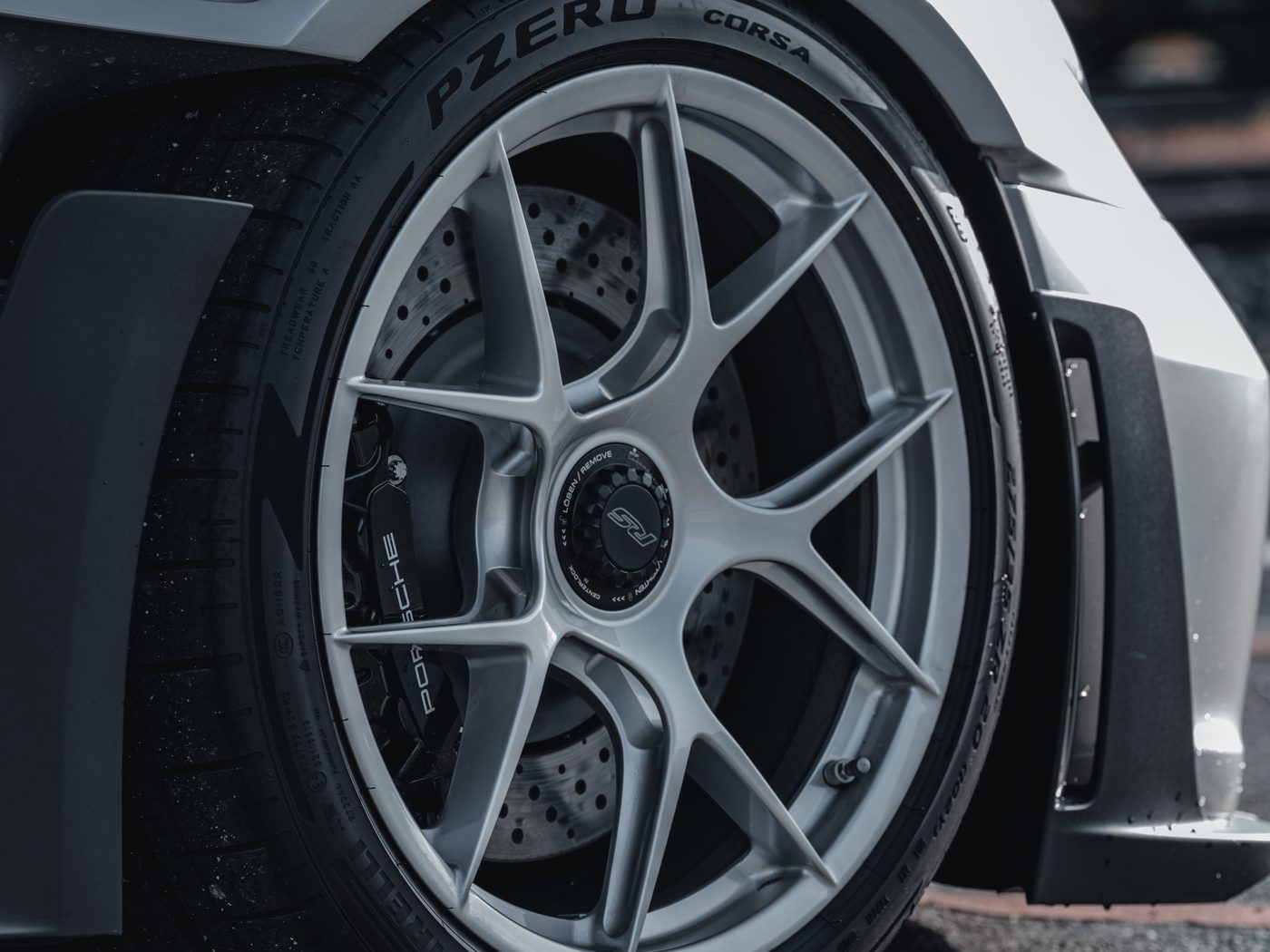 Détail de roue et disque, Porsche GT3 RS